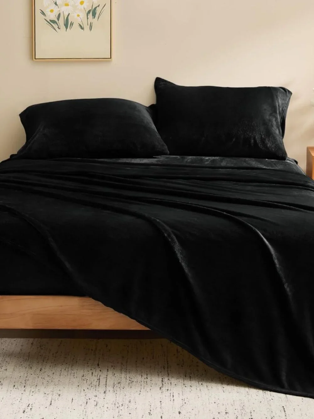 BEDELITE Flannel Sheets Queen Size, Black, 4 Pieces Soft Double-Sided Plush